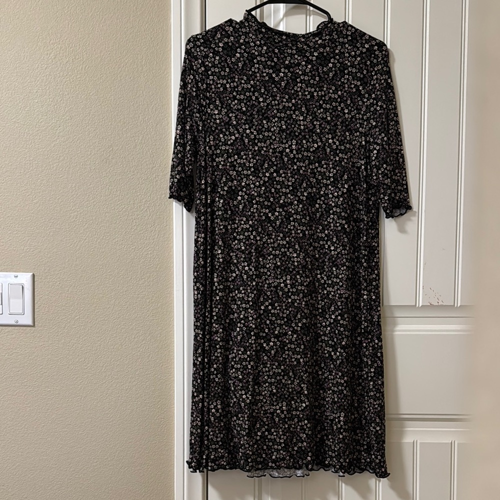 Pull&Bear Black Floral Ruffle Mock Neck Dress